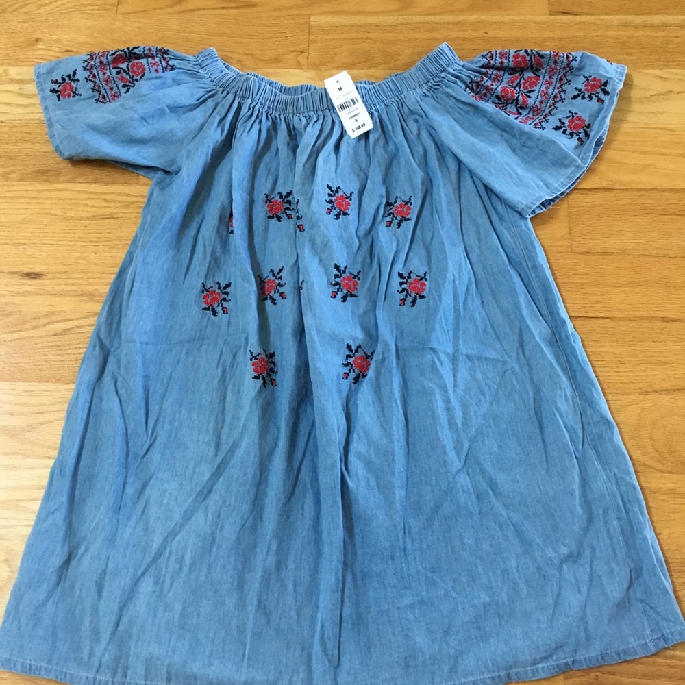 NWT size M fun mini denim dress